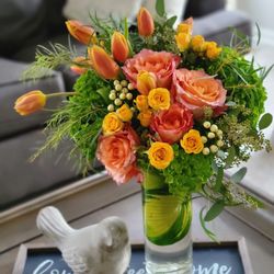 Maghali Floral - "Summer Breeze" (Tulips, Free spirit Roses, Hypericum Berries, Green Hydrangeas)