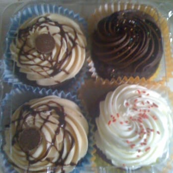 Cake & All Things Yummy - Peanut butter, chocolate and red velvet - Bakeries Near Me - Kernersville, North Carolina