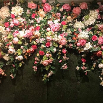 Sisters Thai - Instagramable wall in the women's bathroom - Thai Near Me - Potomac, Maryland Sisters Thai - Instagramable wall in the women's bathroom - Thai Near Me - Potomac, Maryland