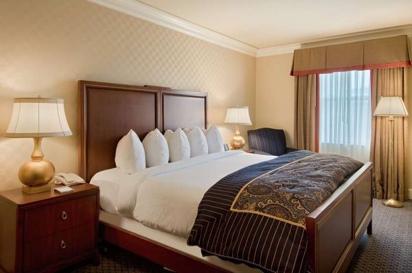 Hilton President Kansas City by null
