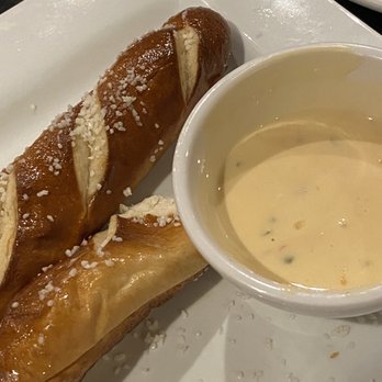 12 West Bar and Grill - Bavarian pretzel - Bars Near Me - Farmington, Missouri