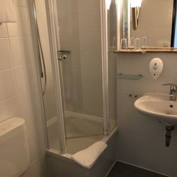Best Western Hotel München-Airport - Bathroom