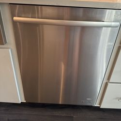 Appliance Express - Dishwasher