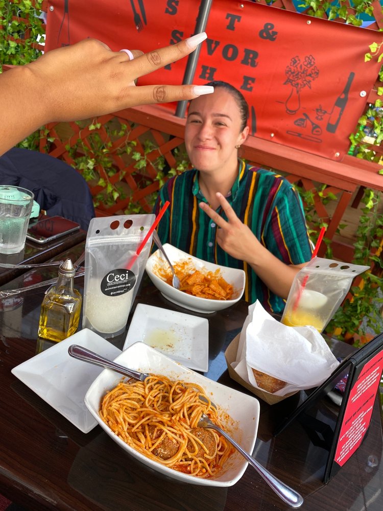 Ceci Italian Restaurant, New York Roadtrippers