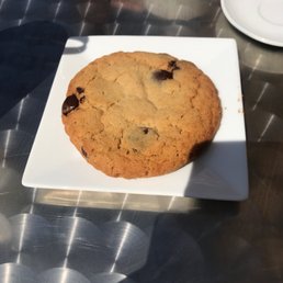 Chocolate chip cookie
