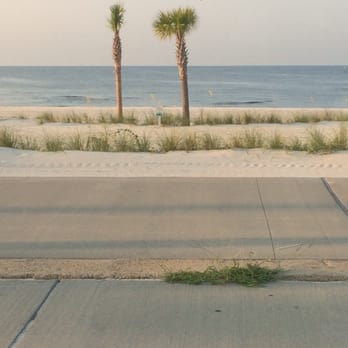 Biloxi Beach - Beaches Near Me - Biloxi, Mississippi
