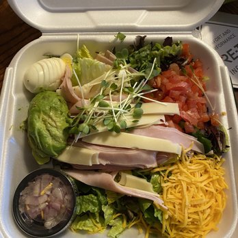 Darbi's Cafe - Chef salad, onions on the side add avocado. - American Near Me - Pinetop, Arizona