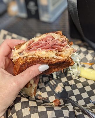 Big O Saloon by null