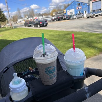 Loca Mocha - two drinks in a stroller - Coffee & Tea Near Me - Sumas, Washington Loca Mocha - two drinks in a stroller - Coffee & Tea Near Me - Sumas, Washington