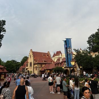 EPCOT - Amusement Parks Near Me - Lake Buena Vista, Florida EPCOT - Amusement Parks Near Me - Lake Buena Vista, Florida