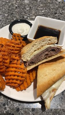 Ike's Clubhouse by null