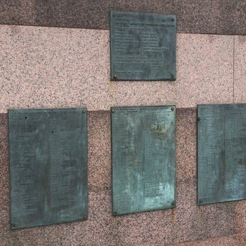Auswandererdenkmal - Landmarks & Historical Buildings Near Me - Bremerhaven, HB