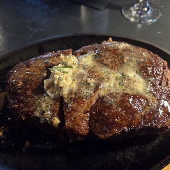 Nyla's Restaurant - Cocktail Bars Near Me - Westfield, Indiana