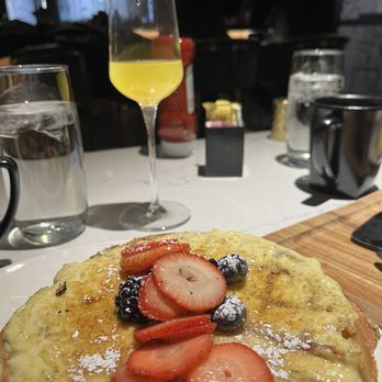 Ritual House - Creme brûlée waffle with fresh fruit - Breakfast & Brunch Near Me - Pittsburgh, Pennsylvania Ritual House - Creme brûlée waffle with fresh fruit - Breakfast & Brunch Near Me - Pittsburgh, Pennsylvania