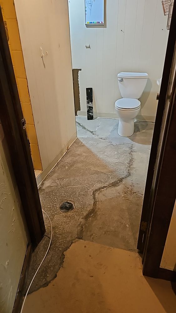 Slide of Universal Plumbing and Sewer