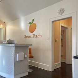 Sweet Peach Wax & Sugaring Studio - Front desk