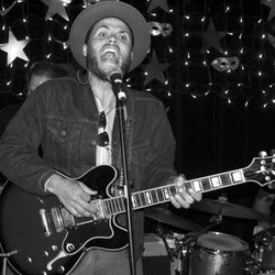 Shanachie Pub - Charlie Crockett takes the stage by storm!