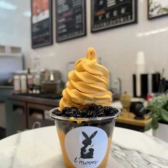 L'moon Creamery - Pasadena - Thai tea soft serve 9oz w boba. Excellent!! - Ice Cream & Frozen Yogurt Near Me - Pasadena, California