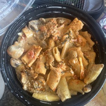 Green Mill Restaurant & Bar - Pizza Near Me - Saint Paul, Minnesota Green Mill Restaurant & Bar - Pizza Near Me - Saint Paul, Minnesota