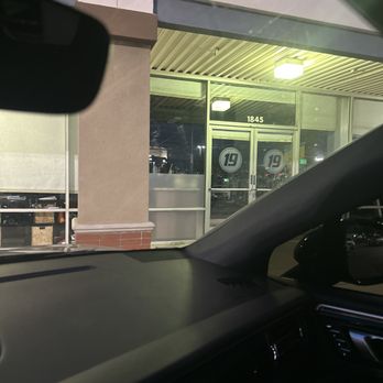 Fitness 19 - Gyms Near Me - Orange, California