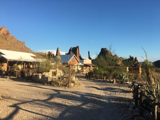 Ten Bits Ranch by null