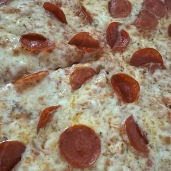 Pizza Bayern - Pepperoni pizza - Pizza Near Me - Los Angeles, California Pizza Bayern - Pepperoni pizza - Pizza Near Me - Los Angeles, California