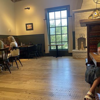 Cafe Homestead - Dining room - American Near Me - Waco, Texas