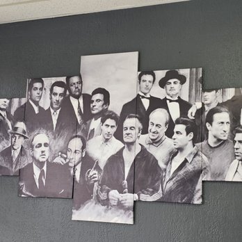 Mob Pizzeria and Burgers - Pizza Near Me - Hackensack, New Jersey