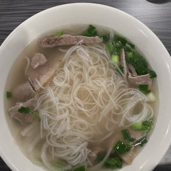 Pho Hut - P2. Steak and Brisket Pho - Vietnamese Near Me - Glendale, California Pho Hut - P2. Steak and Brisket Pho - Vietnamese Near Me - Glendale, California