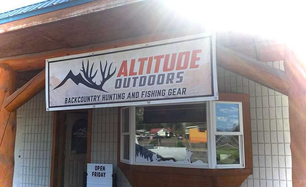ALTITUDE OUTDOORS Updated April 2024 290 S Washington St, Afton
