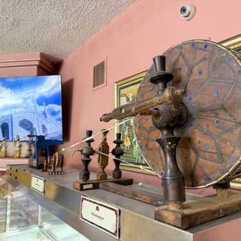 Taaj Palace - Nice decor - Indian Near Me - Albuquerque, New Mexico