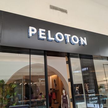 Peloton - Peloton - Fitness/Exercise Equipment Near Me - Tampa, Florida