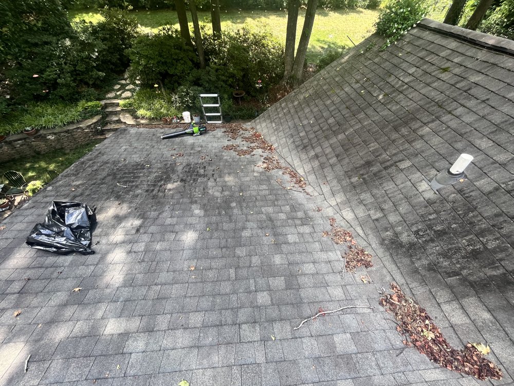 Slide of Ezzell Gutter And Roof Cleaning