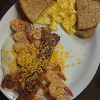 The Stuffed Pig - Shrimp and Grits - Breakfast & Brunch Near Me - Marathon, Florida