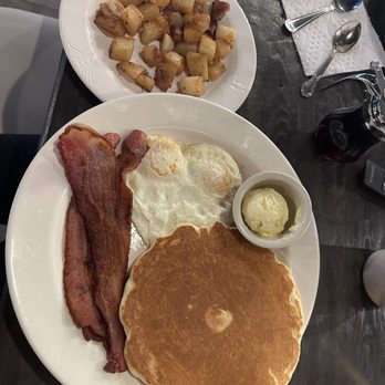 Sunrise Restaurant Cafe - Ok, on my second day. I could wait, I had to have some potatoes before o took the picture to share. - Breakfast & Brunch Near Me - Manitou Springs, Colorado Sunrise Restaurant Cafe - Ok, on my second day. I could wait, I had to have some potatoes before o took the picture to share. - Breakfast & Brunch Near Me - Manitou Springs, Colorado