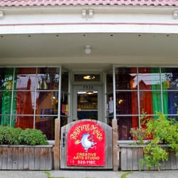 Roaring Mouse Creative Arts Studio - Play...discover...grow...create!