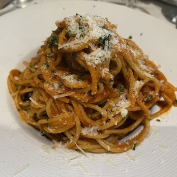 Cucina Paradiso - Spaghetti with clams. - Italian Near Me - Petaluma, California Cucina Paradiso - Spaghetti with clams. - Italian Near Me - Petaluma, California