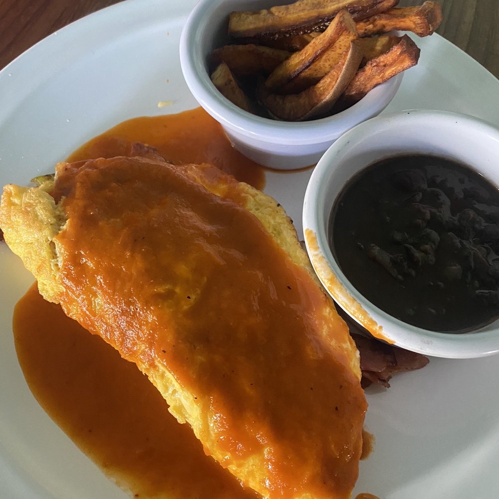 El Calamar - Specialty omelette, black beans & plantains - Tacos Near Me - Playa del Carmen, ROO