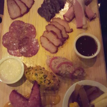 Kingfish Kitchen & Cocktails - Meet platter - Cajun/Creole Near Me - New Orleans, Louisiana Kingfish Kitchen & Cocktails - Meet platter - Cajun/Creole Near Me - New Orleans, Louisiana