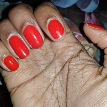 Tweetie Nails & Spa - The next day and you can already see how my index finger is chipping - Nail Salons Near Me - Toronto, Ontario Tweetie Nails & Spa - The next day and you can already see how my index finger is chipping - Nail Salons Near Me - Toronto, Ontario