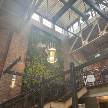 Gunther & Co - Inside - Seafood Near Me - Baltimore, Maryland