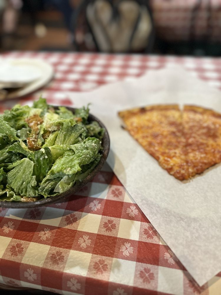 Pizza Works Logo