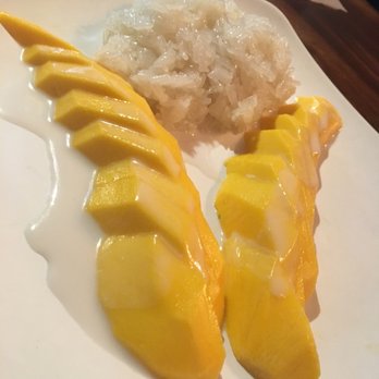 Ayada Thai - Mango and sticky rice!! Perfect dessert after having spicy food! Must try this - Thai Near Me - Elmhurst, New York