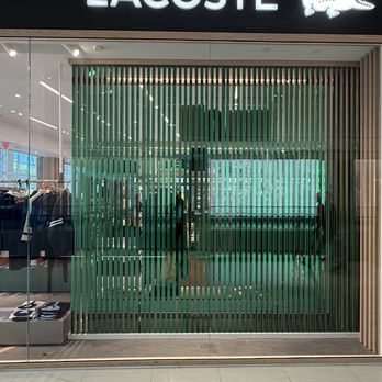 lacoste shoes store