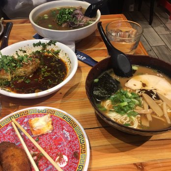 Mecha Noodle Bar - Pho shizzle and chicken ramen - Ramen Near Me - Fairfield, Connecticut