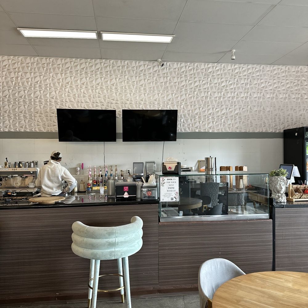 Maz Café - Cafes Near Me - Santa Ana, California Maz Café - Cafes Near Me - Santa Ana, California