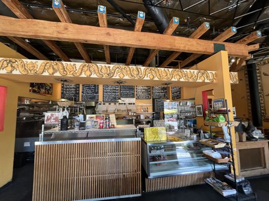 Gilbert's on Main by null