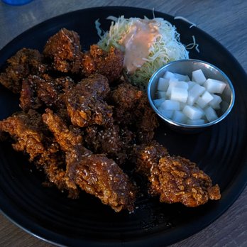 Pocha K - Spicy garlic boneless chicken wings - Korean Near Me - Newark, California Pocha K - Spicy garlic boneless chicken wings - Korean Near Me - Newark, California