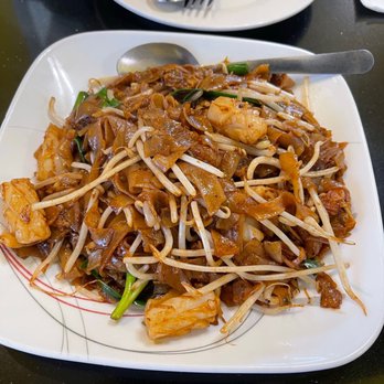 Mingala Restaurant - K N11. Chow Kuey Teow - Burmese Near Me - Newark, California Mingala Restaurant - K N11. Chow Kuey Teow - Burmese Near Me - Newark, California