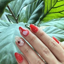 Polished Nail Bar & Spa - DND Ferrari Red
